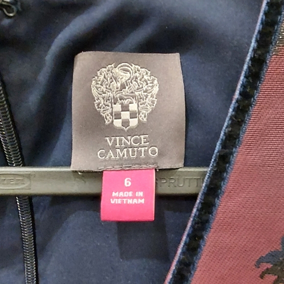 Vince Camuto Sleeveless Dress - Picture 3 of 4